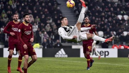  意甲金靴之争白热化，劳塔罗领跑群雄  