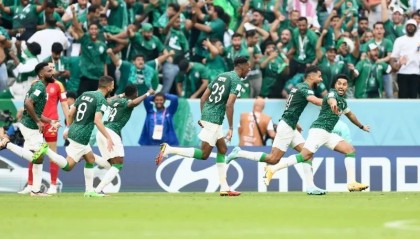  法甲揭幕战爆冷门弱旅击败劲旅  